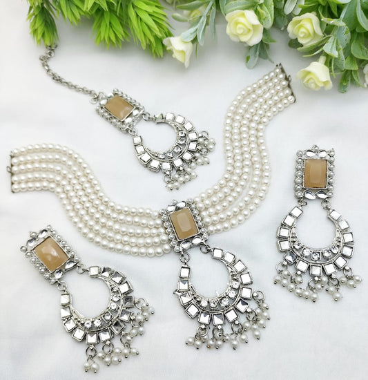 Desert Rose Pearl & Nude Choker Set